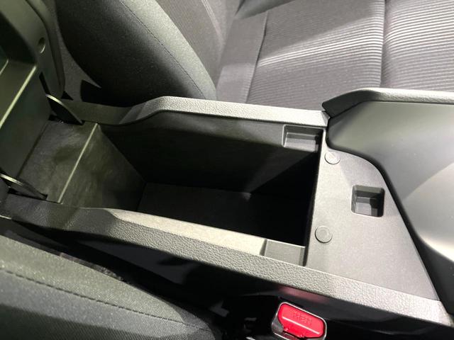 ノート Ｘ　禁煙車　純正９型ナビ　全周囲カメラ　インテリジェントルームミラー　ＬＥＤヘッドライト　電子制御パーキングブレーキ　Ｂｌｕｅｔｏｏｔｈ接続　ブラインドスポットモニター　ステアリングスイッチ（53枚目）