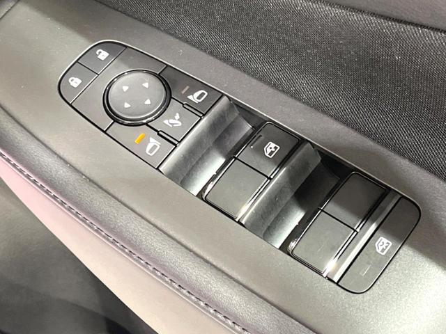 ノート Ｘ　禁煙車　純正９型ナビ　全周囲カメラ　インテリジェントルームミラー　ＬＥＤヘッドライト　電子制御パーキングブレーキ　Ｂｌｕｅｔｏｏｔｈ接続　ブラインドスポットモニター　ステアリングスイッチ（55枚目）