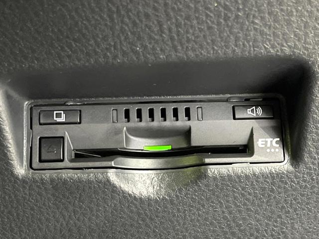 C-HR G 禁煙車 純正9型ナビ セーフティセンスP ドラレコ ETC バックカメラ ブラインドスポットモニター コーナーセンサー 純正18インチアルミ LEDヘッド ハーフレザーシート スマートキー(60枚目)