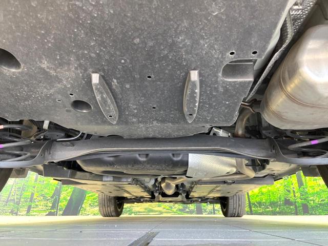 ヤリスクロス ハイブリッドＺ　禁煙車　純正ナビ　セーフティセンス　ブラインドスポットモニター　ステアリングヒーター　電動リアゲート　ハーフレザーシート　パワーシート　ドラレコ　ＥＴＣ　コーナーセンサー　純正１８インチアルミ（19枚目）