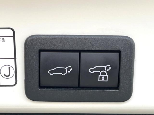 ヤリスクロス ハイブリッドＺ　禁煙車　純正ナビ　セーフティセンス　ブラインドスポットモニター　ステアリングヒーター　電動リアゲート　ハーフレザーシート　パワーシート　ドラレコ　ＥＴＣ　コーナーセンサー　純正１８インチアルミ（30枚目）