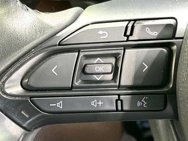 ヤリスクロス ハイブリッドＺ　禁煙車　純正ナビ　セーフティセンス　ブラインドスポットモニター　ステアリングヒーター　電動リアゲート　ハーフレザーシート　パワーシート　ドラレコ　ＥＴＣ　コーナーセンサー　純正１８インチアルミ（41枚目）