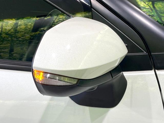 ヤリスクロス ハイブリッドＺ　禁煙車　純正ナビ　セーフティセンス　ブラインドスポットモニター　ステアリングヒーター　電動リアゲート　ハーフレザーシート　パワーシート　ドラレコ　ＥＴＣ　コーナーセンサー　純正１８インチアルミ（52枚目）