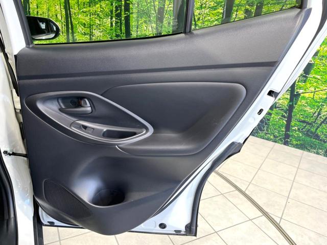 ヤリスクロス ハイブリッドＺ　禁煙車　純正ナビ　セーフティセンス　ブラインドスポットモニター　ステアリングヒーター　電動リアゲート　ハーフレザーシート　パワーシート　ドラレコ　ＥＴＣ　コーナーセンサー　純正１８インチアルミ（54枚目）