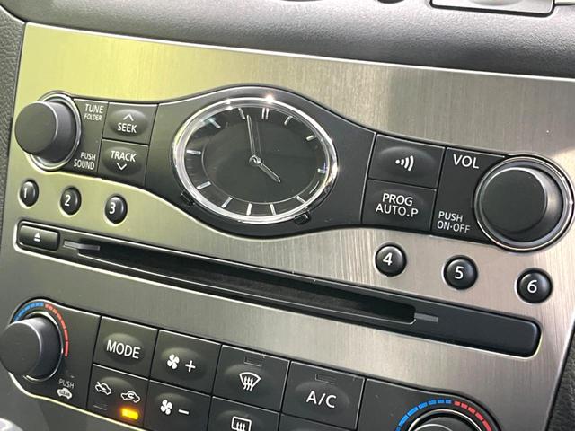 スカイライン ２５０ＧＴ　タイプＳ　禁煙車　後期　純正ＨＤＤナビ　バックカメラ　ＥＴＣ　パワーシート　パドルシフト　スマートキー　ＨＩＤヘッドライト　オートライト　デュアルオートエアコン　Ｂｌｕｅｔｏｏｔｈ　ＣＤ／ＤＶＤ再生　フルセグ（32枚目）