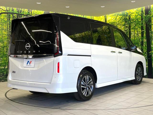 セレナ ハイウェイスターV 登録済未使用車 純正12.3型ナビ デジタルルームミラー 全方位カメラ 360度セーフティアシスト 前後ドラレコ 両側電動ドア コーナーセンサー LEDヘッド 純正16インチアルミ スマートキー(17枚目)