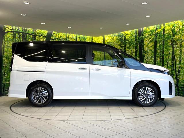 セレナ ハイウェイスターV 登録済未使用車 純正12.3型ナビ デジタルルームミラー 全方位カメラ 360度セーフティアシスト 前後ドラレコ 両側電動ドア コーナーセンサー LEDヘッド 純正16インチアルミ スマートキー(32枚目)