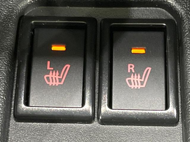 ジムニー XC 届出済未使用車 セーフティサポート リアパーキングセンサー クルーズコントロール ステアリングスイッチ ターボ シートヒーター オートエアコン LEDヘッドライト オートライト 2トーンルーフ(5枚目)