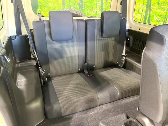 ジムニー XC 届出済未使用車 セーフティサポート リアパーキングセンサー クルーズコントロール ステアリングスイッチ ターボ シートヒーター オートエアコン LEDヘッドライト オートライト 2トーンルーフ(9枚目)