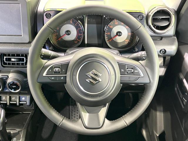 ジムニー XC 届出済未使用車 セーフティサポート リアパーキングセンサー クルーズコントロール ステアリングスイッチ ターボ シートヒーター オートエアコン LEDヘッドライト オートライト 2トーンルーフ(11枚目)