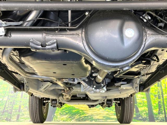 ジムニー XC 届出済未使用車 セーフティサポート リアパーキングセンサー クルーズコントロール ステアリングスイッチ ターボ シートヒーター オートエアコン LEDヘッドライト オートライト 2トーンルーフ(19枚目)