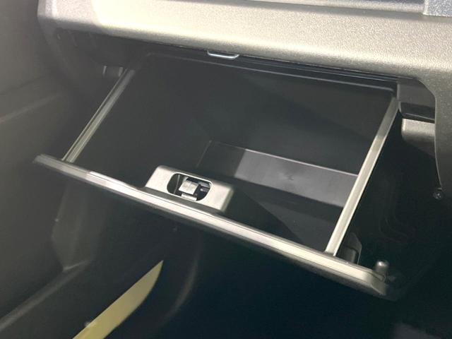 ジムニー XC 届出済未使用車 セーフティサポート リアパーキングセンサー クルーズコントロール ステアリングスイッチ ターボ シートヒーター オートエアコン LEDヘッドライト オートライト 2トーンルーフ(27枚目)