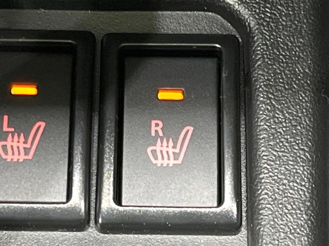 ジムニー XC 届出済未使用車 セーフティサポート リアパーキングセンサー クルーズコントロール ステアリングスイッチ ターボ シートヒーター オートエアコン LEDヘッドライト オートライト 2トーンルーフ(36枚目)