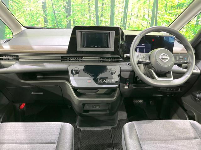 セレナ ハイウェイスターＶ　現行　禁煙車　メモリーナビ　両側電動ドア　プロパイロット　ＥＴＣ　ドラレコ　バックカメラ　インテリジェントエマージェンシーブレーキ　ＬＥＤヘッドライト　リアサンシェード　デュアルオートエアコン（2枚目）