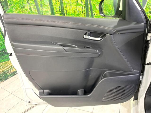 セレナ ハイウェイスターＶ　禁煙車　純正１２．３型ナビ　全周囲カメラ　両側電動ドア　プロパイロット　前後ドラレコ　ＥＴＣ　デジタルルームミラー　インテリジェントエマージェンシーブレーキ　ステアリングスイッチ　リアサンシェード（56枚目）