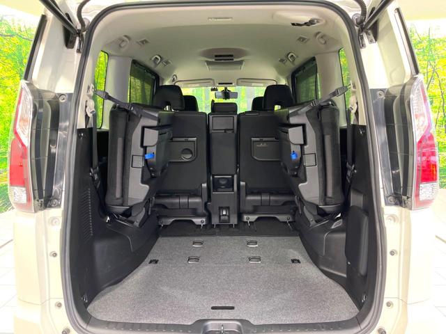 セレナ ハイウェイスター　禁煙車　純正ナビ　後席モニター　プロパイロット　全周囲カメラ　両側電動ドア　ドラレコ　ＥＴＣ　デジタルインナーミラー　パーキングアシスト　ステアリングスイッチ　電子制御パーキングブレーキ（11枚目）