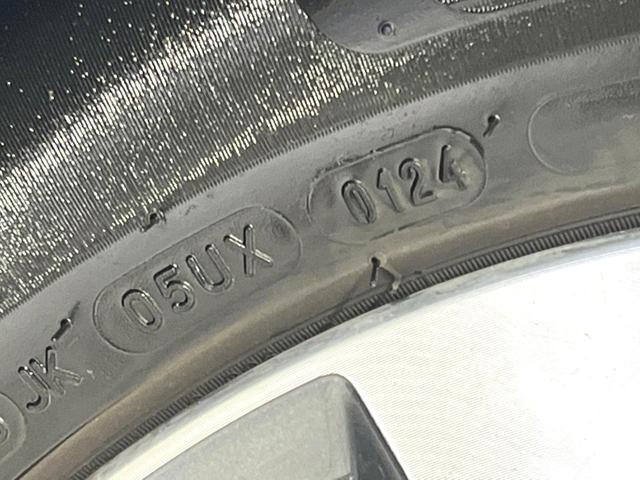 セレナ ハイウェイスター　禁煙車　純正ナビ　後席モニター　プロパイロット　全周囲カメラ　両側電動ドア　ドラレコ　ＥＴＣ　デジタルインナーミラー　パーキングアシスト　ステアリングスイッチ　電子制御パーキングブレーキ（24枚目）