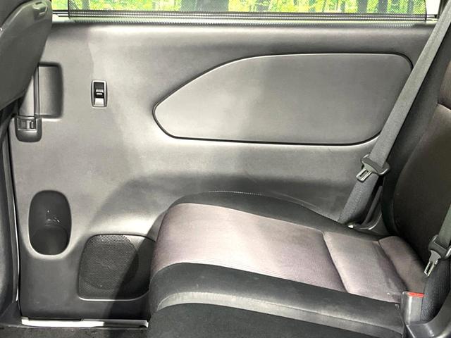 セレナ ハイウェイスター　禁煙車　純正ナビ　後席モニター　プロパイロット　全周囲カメラ　両側電動ドア　ドラレコ　ＥＴＣ　デジタルインナーミラー　パーキングアシスト　ステアリングスイッチ　電子制御パーキングブレーキ（63枚目）