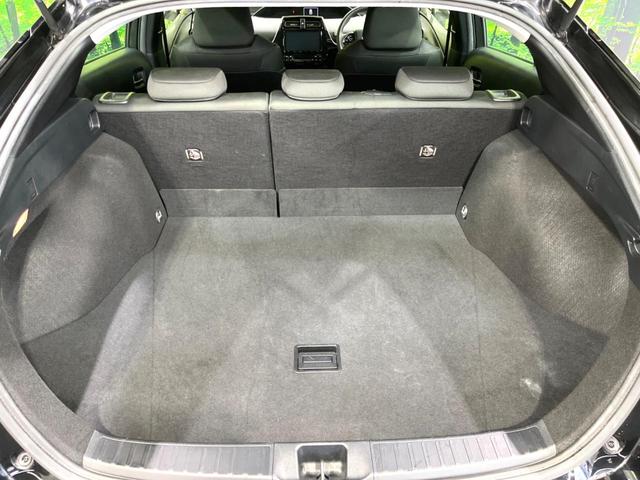 プリウス S 後期 禁煙車 純正9型ナビ バックカメラ レーダークルーズ ドラレコ ETC セーフティセンス スマートキー LEDヘッドライト レーンキープ オートマチックハイビーム オートライト オートエアコン(10枚目)