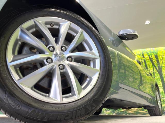 スカイライン 200GT-tタイプP 禁煙車 エマージェンシーブレーキー 全方位カメラ 純正ナビ ドラレコ ETC レザーシート コーナーセンサー LEDヘッド パワーシート シートヒーター 純正17インチアルミ デュアルエアコン(13枚目)