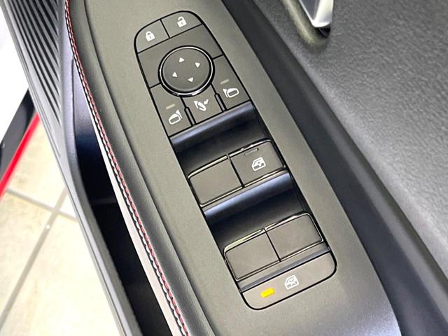 オーラ ニスモ　禁煙車　純正９型ディスプレイオーディオ　全方位カメラ　ドラレコ　ＥＴＣ　コーナーセンサー　ＬＥＤヘッド　インテリジェントルームミラー　ハーフレザーシート　純正１７インチアルミ　Ｂｌｕｅｔｏｏｔｈ（31枚目）