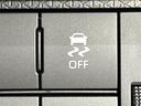 Ｌ　ＥＴＣ　禁煙車　ＣＤオーディオプレイヤー　アイドリングストップ　オートライト　ＬＥＤヘッドライト　横滑り防止装置　ヘッドライトレベライザー(7枚目)