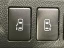 ヴォクシー ZS 煌II 禁煙車 純正SDナビ Bluetooth接続 ビルトインETC 両側電動ドア HIDヘッドライト デュアルエアコン 純正16インチアルミ CD DVD再生 フルセグTV(6枚目)