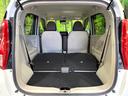 後席を格納すると、これだけの広さが!シーンに合わせたシートアレンジで、大きな荷物も積むことが出来ます♪