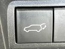 ヤリスクロス ハイブリッドＺ　禁煙車　純正ナビ　セーフティセンス　ブラインドスポットモニター　ステアリングヒーター　電動リアゲート　ハーフレザーシート　パワーシート　ドラレコ　ＥＴＣ　コーナーセンサー　純正１８インチアルミ（5枚目）