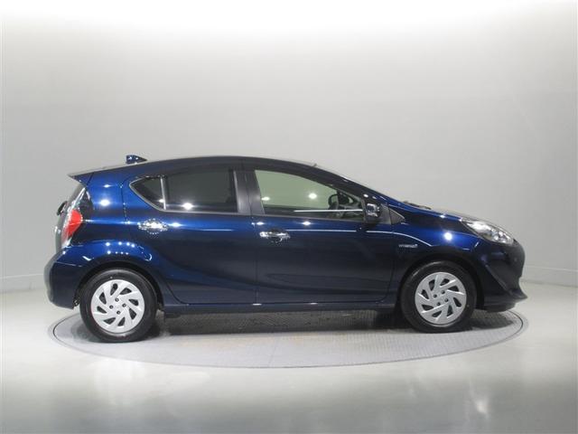 アクア Sスタイルブラック 衝突被害軽減システム メモリーナビ ワンセグ バックカメラ ETC CD ミュージックプレイヤー接続可 LEDヘッドランプ スマートキー キーレス ハイブリッド ワンオーナー(7枚目)