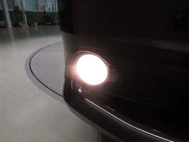 ノア ハイブリッドＧ　衝突被害軽減システム　メモリーナビ　フルセグ　バックカメラ　ＥＴＣ　ＣＤ　ミュージックプレイヤー接続可　ＤＶＤ再生　後席モニター　オートクルーズコントロール　ＬＥＤヘッドランプ　両側電動スライド（12枚目）