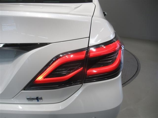 クラウンハイブリッド S 衝突被害軽減システム メモリーナビ フルセグ バックカメラ ETC CD ミュージックプレイヤー接続可 DVD再生 電動シート オートクルーズコントロール LEDヘッドランプ スマートキー キーレス(15枚目)