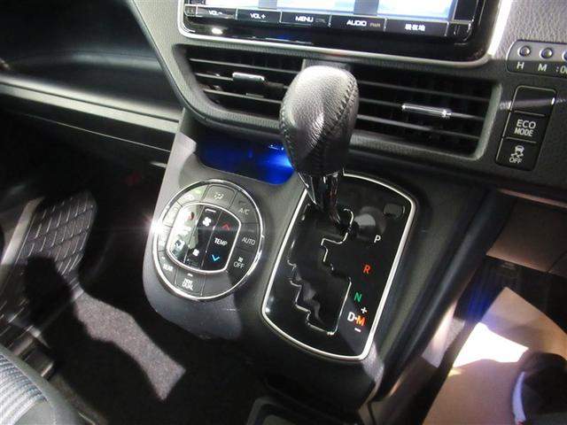 ノア Ｓｉ　メモリーナビ　フルセグ　バックカメラ　ＥＴＣ　ＣＤ　ミュージックプレイヤー接続可　ＤＶＤ再生　ＬＥＤヘッドランプ　電動スライドドア　乗車定員８人　３列シート　スマートキー　キーレス　ワンオーナー（25枚目）