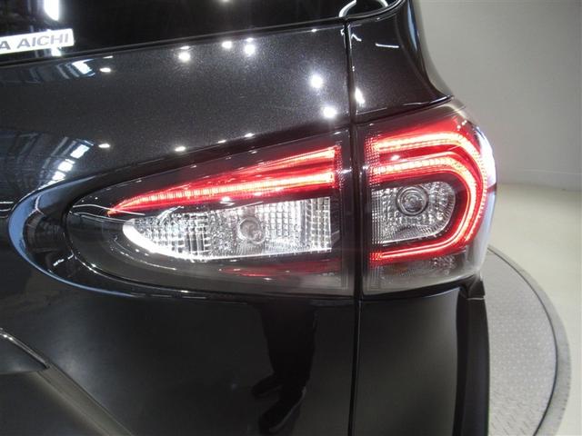 シエンタ ファンベースＧ　セーフティーエディション　衝突被害軽減システム　メモリーナビ　フルセグ　バックカメラ　ＥＴＣ　ＣＤ　ミュージックプレイヤー接続可　ＤＶＤ再生　ＬＥＤヘッドランプ　両側電動スライド　スマートキー　キーレス　アイドリングストップ（10枚目）