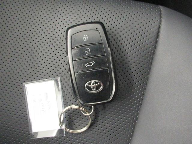 ハリアーハイブリッド Z レザーパッケージ 衝突被害軽減システム メモリーナビ フルセグ バックカメラ ETC ミュージックプレイヤー接続可 電動シート オートクルーズコントロール LEDヘッドランプ スマートキー キーレス 4WD(26枚目)