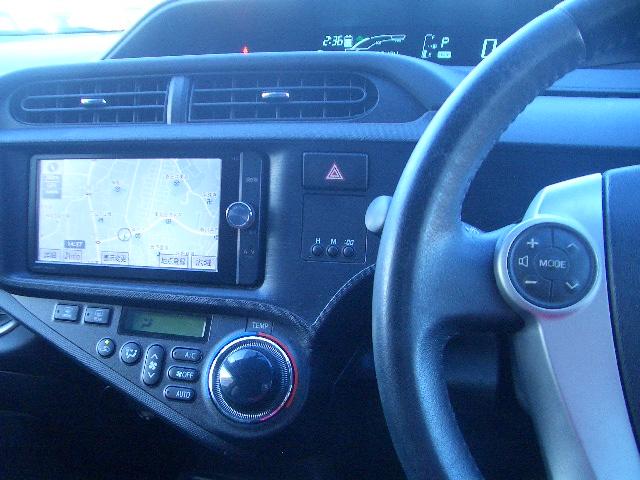 アクア Gブラックソフトレザーセレクション /専用シート/スマートキー/禁煙/ナビTV/Bluetooth/バックカメラ/ETC/前席シートヒーター/DVD再生/イモビライザー(19枚目)