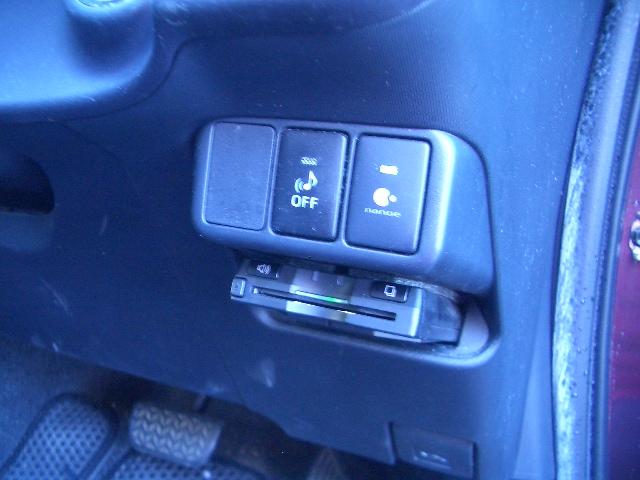 アクア Gブラックソフトレザーセレクション /専用シート/スマートキー/禁煙/ナビTV/Bluetooth/バックカメラ/ETC/前席シートヒーター/DVD再生/イモビライザー(20枚目)