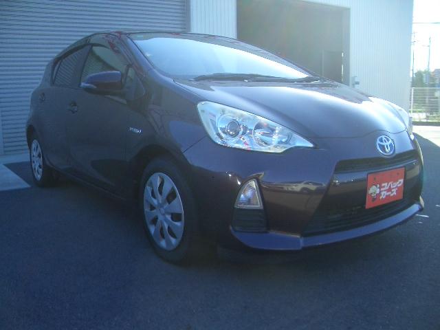 アクア Gブラックソフトレザーセレクション /専用シート/スマートキー/禁煙/ナビTV/Bluetooth/バックカメラ/ETC/前席シートヒーター/DVD再生/イモビライザー(25枚目)