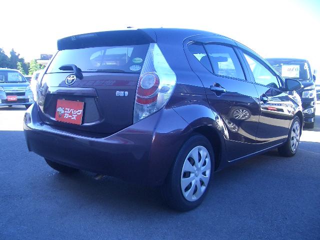 アクア Gブラックソフトレザーセレクション /専用シート/スマートキー/禁煙/ナビTV/Bluetooth/バックカメラ/ETC/前席シートヒーター/DVD再生/イモビライザー(27枚目)