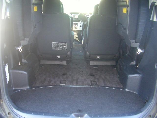 ヴォクシー ＺＳ　煌　車検２年付／後席モニター／ナビＴＶ／両側電動スライド／後期／バックカメラ／ＨＩＤ／ＥＴＣ／スマートキー／ＤＶＤ再生／イモビライザー（14枚目）