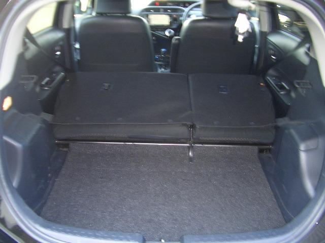 アクア Ｘ－アーバン　／スマートキー／禁煙／８型ナビＴＶ／黒半革／Ｂｌｕｅｔｏｏｔｈ／１オーナー／ＬＥＤ／ドライブレコーダー／ＥＴＣ／前席シートヒーター（14枚目）