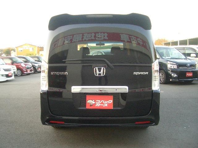 ステップワゴンスパーダ Ｚ　／フリップモニター／ナビＴＶ／両側電動スライドバックカメラ／ＨＩＤ／ＥＴＣ／スマートキー／ＤＶＤ再生／イモビライザー／オートライト（13枚目）