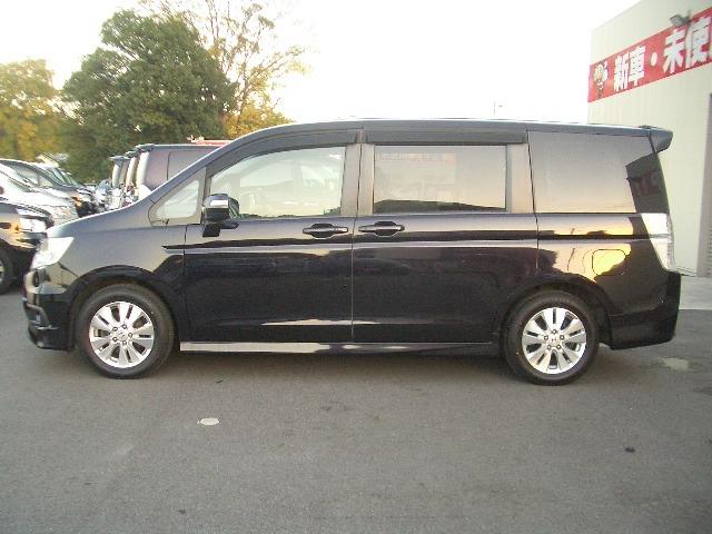 ステップワゴンスパーダ Ｚ　／フリップモニター／ナビＴＶ／両側電動スライドバックカメラ／ＨＩＤ／ＥＴＣ／スマートキー／ＤＶＤ再生／イモビライザー／オートライト（22枚目）