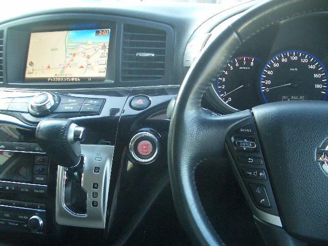 エルグランド 250ハイウェイスター /フリップモニター/ナビTV/電動スライド/黒半革/全周囲カメラ/HID/ETC/スマートキー/DVD再生/イモビライザー/オートライト(18枚目)