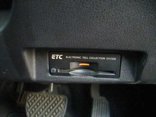 リーフ X /ナビTV/Bluetooth/LED/バックカメラ/ETC/衝突軽減ブレーキ/前席シートヒーター/クルーズコントロール/スマートキー(15枚目)