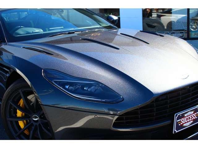 ＤＢ１１ 　ＡＭＲ／正規ディーラー車／純正マルチ／全方位カメラ／クリアランスソナー／フルセグＴＶ／記録簿／禁煙車（50枚目）