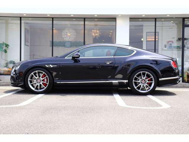 コンチネンタル ＧＴ　Ｖ８　正規Ｄ車　赤黒コンビレザー（6枚目）