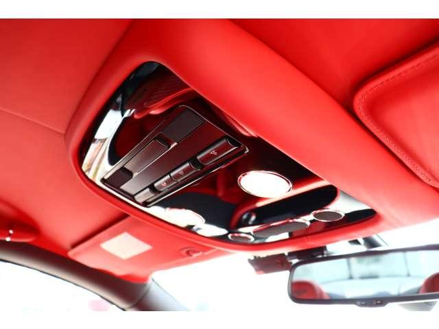 コンチネンタル ＧＴ　Ｖ８　正規Ｄ車　赤黒コンビレザー（46枚目）