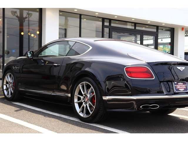 コンチネンタル ＧＴ　Ｖ８　正規Ｄ車　赤黒コンビレザー（69枚目）