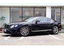 コンチネンタル ＧＴ　Ｖ８　正規Ｄ車　赤黒コンビレザー（2枚目）